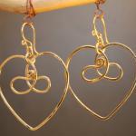 Nouveau 159 Hammered Celtic Heart Earrings,..